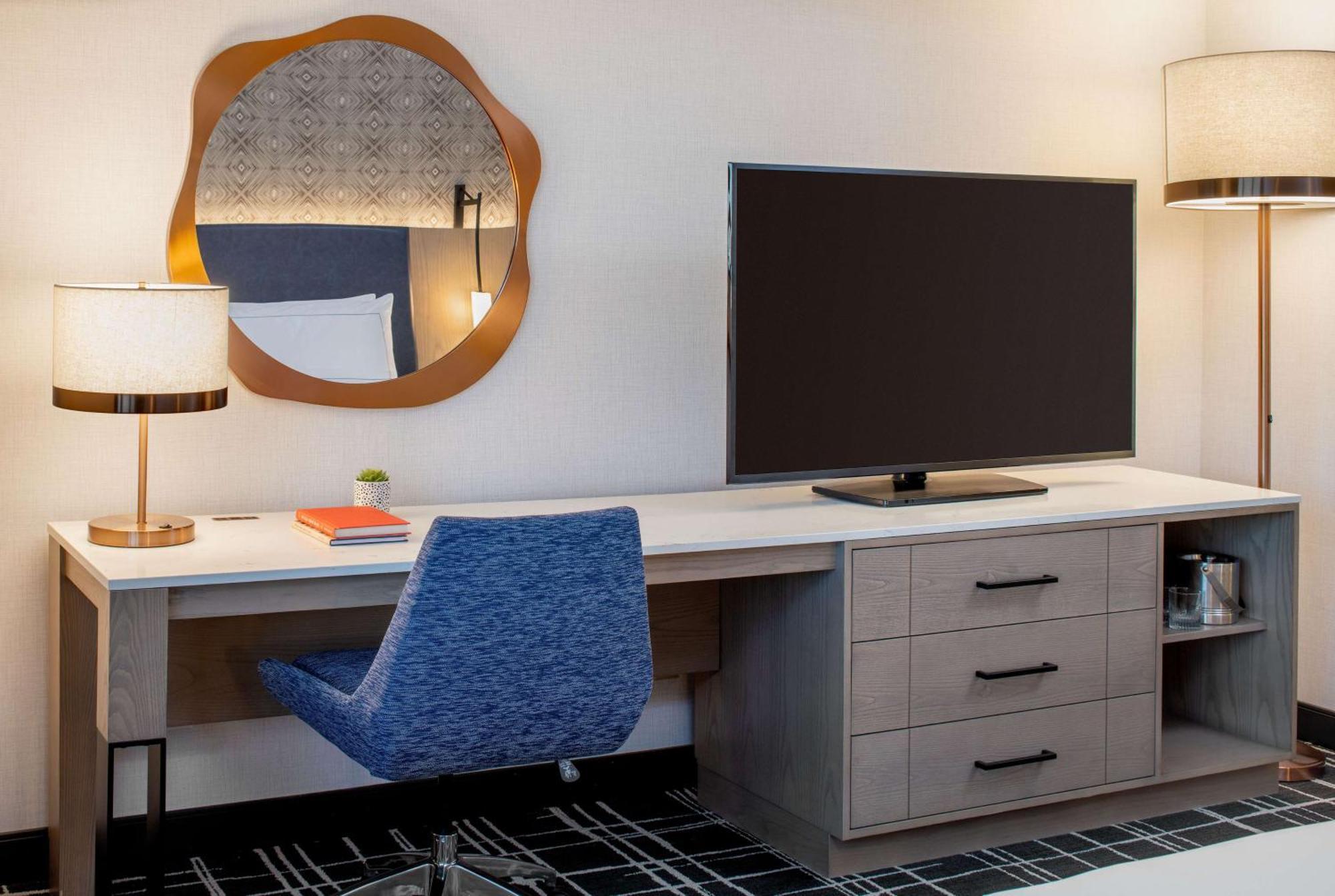 Doubletree Suites By Hilton Солт Лейк Сити Екстериор снимка