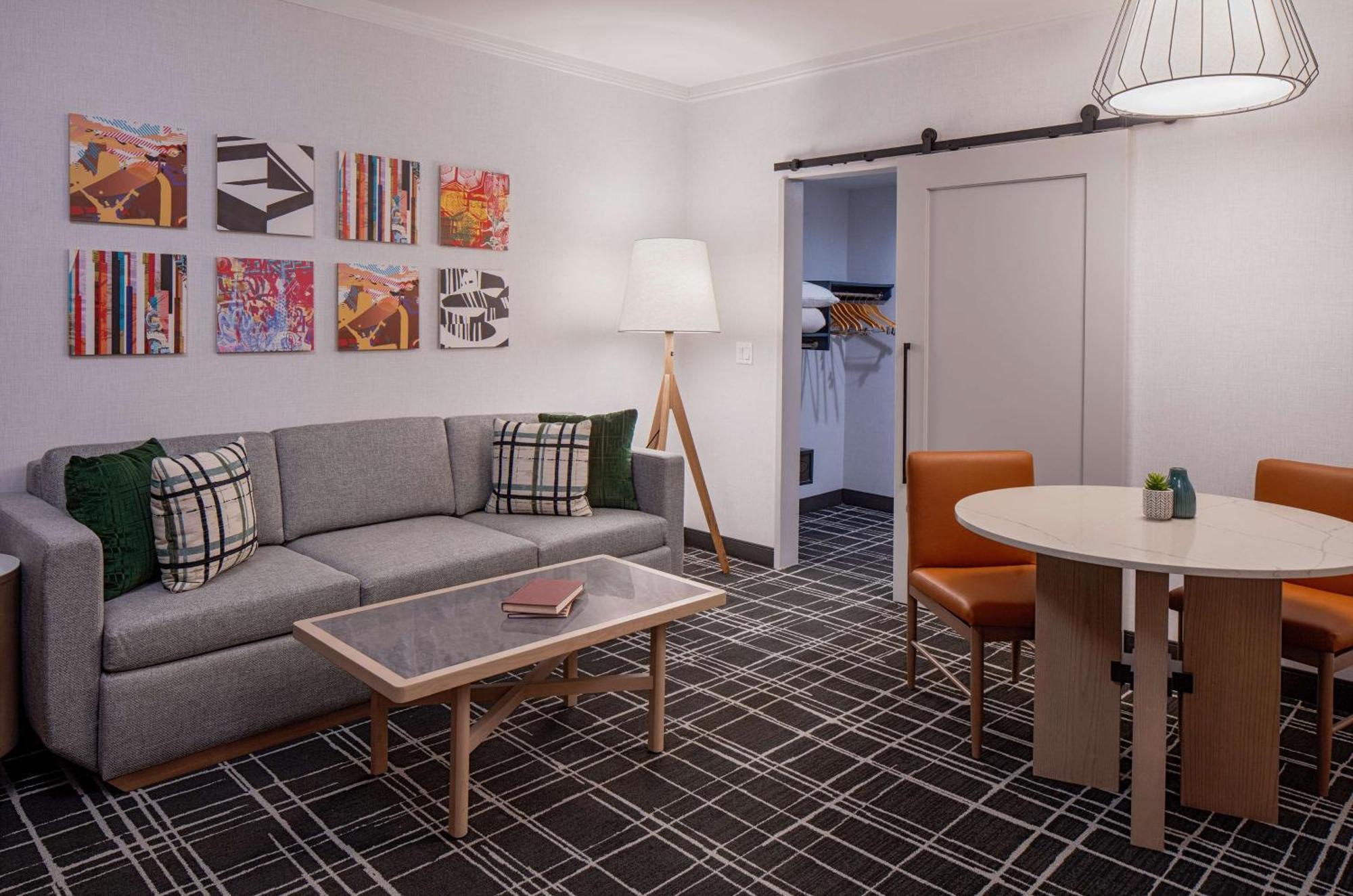 Doubletree Suites By Hilton Солт Лейк Сити Екстериор снимка