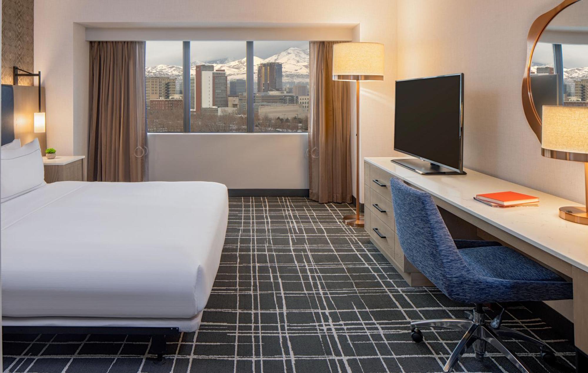 Doubletree Suites By Hilton Солт Лейк Сити Екстериор снимка