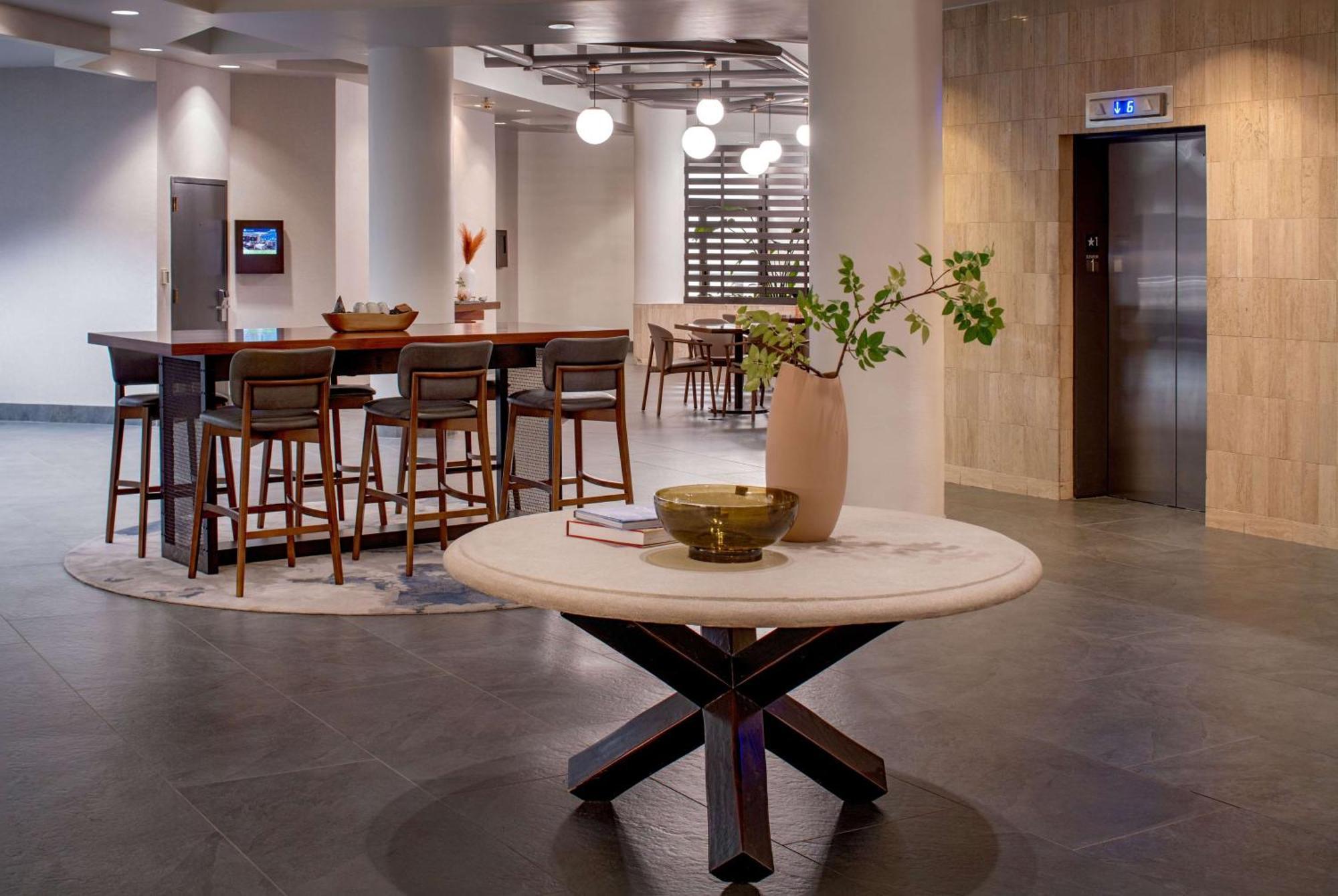Doubletree Suites By Hilton Солт Лейк Сити Екстериор снимка